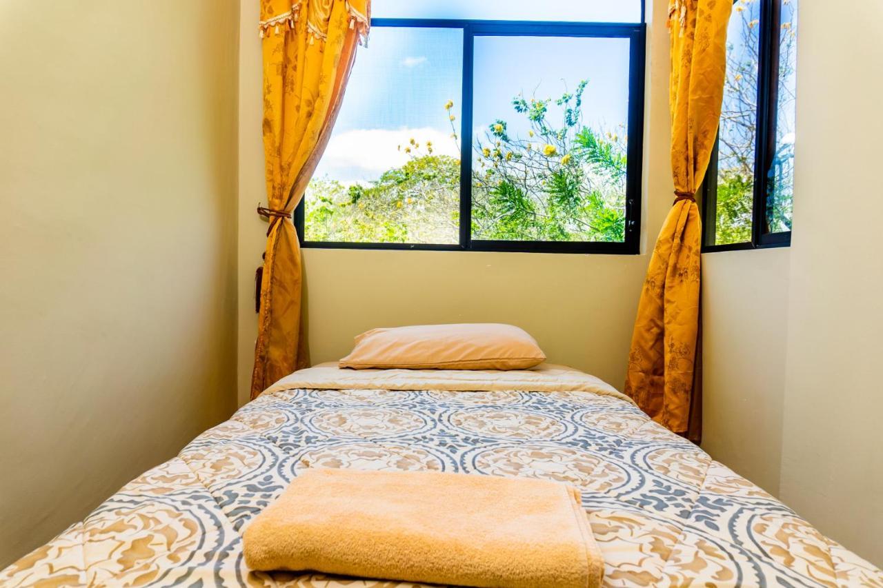 Cucuve Eco Hostal Puerto Baquerizo Moreno Exteriér fotografie