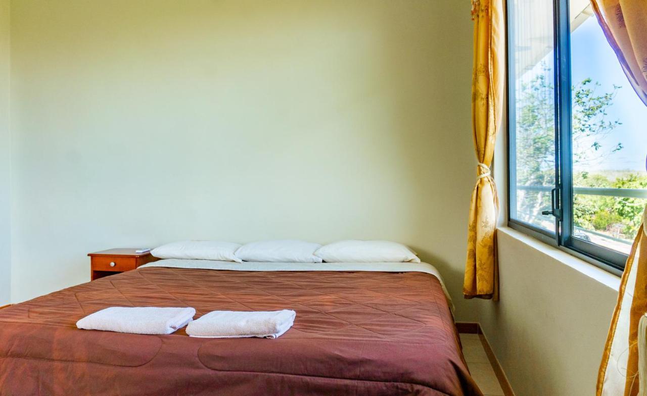 Cucuve Eco Hostal Puerto Baquerizo Moreno Exteriér fotografie